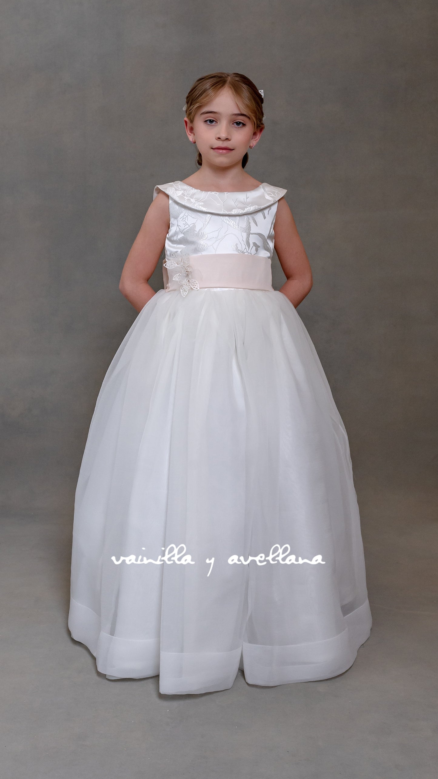 Tulipan Communion Dress