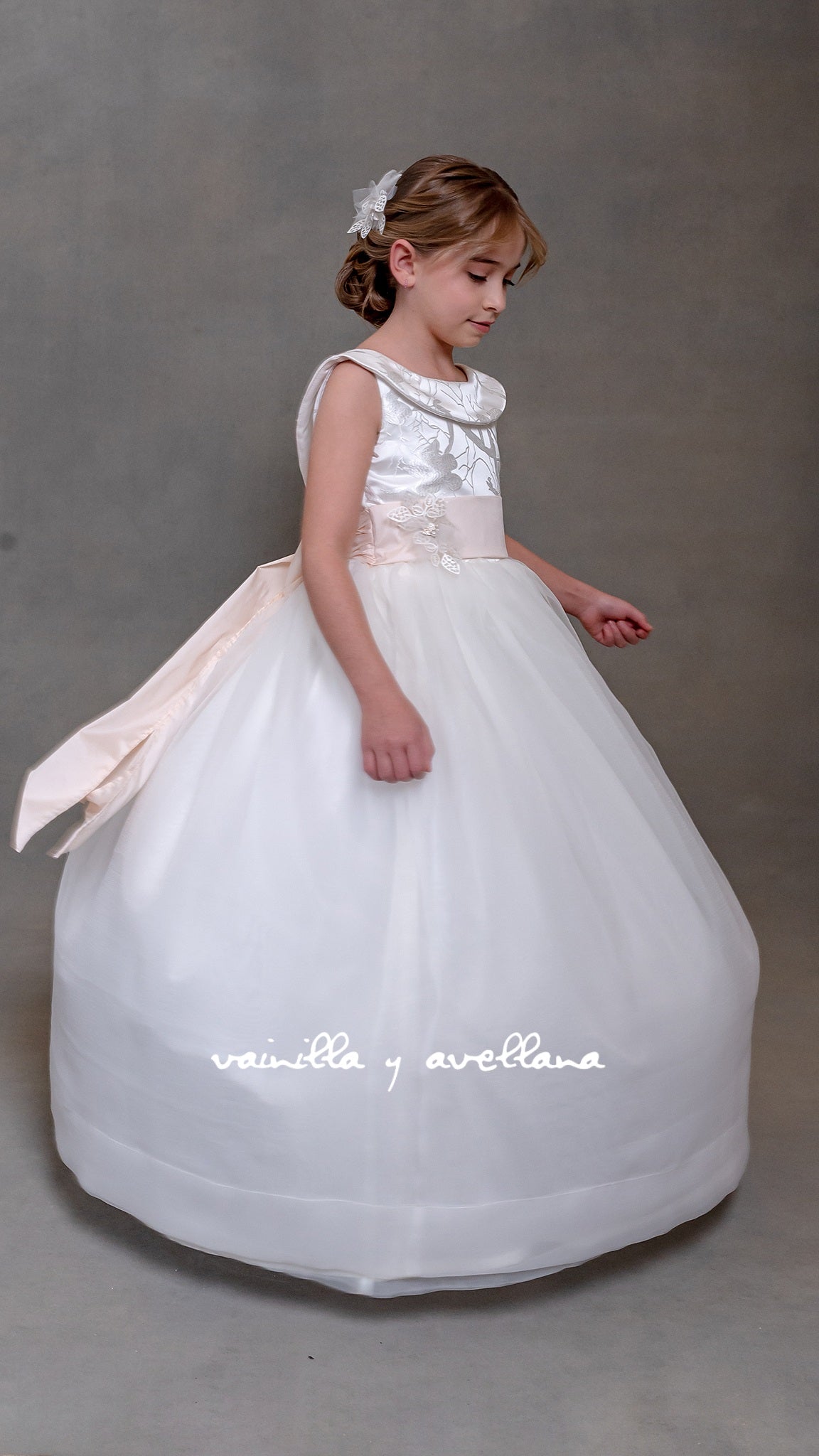 Tulipan Communion Dress